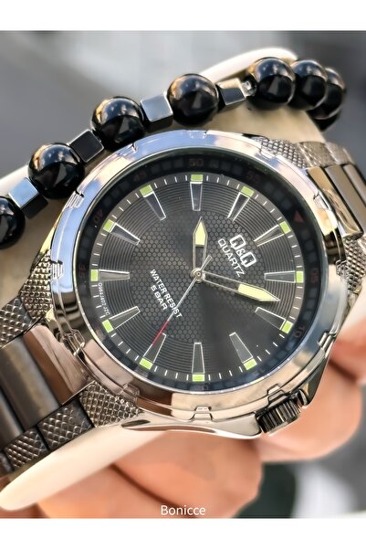 Q&Q Men's Wristwatch, Smoked Color Steel Band, 5 Atm Water Resistant, with Bracelet Gift