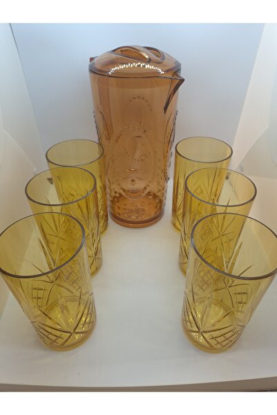 Mustran Acrylic Jug 2.3 L Amber + Set of 6 750 ml Honey-Colored Patterned Soft Drink Glasses