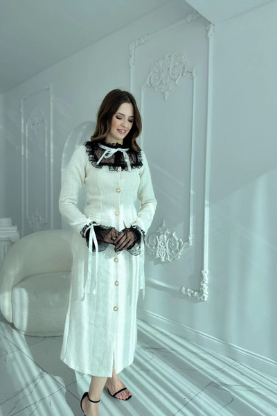 HELİS BUTİK Şanel Tweed Fabric Buttoned Collar and Sleeve Detailed Ecru Dress