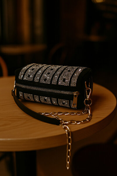 ESTUTE Lüks Taş Detaylı Zincir Askılı Gece Çantası