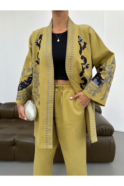 MİA NOURA Women's Kimono with Pul-Pallet Embroidery on the Front