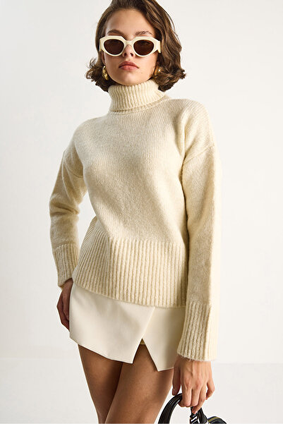 Bianco Lucci Pulover de damă cu gât roșu 20251060