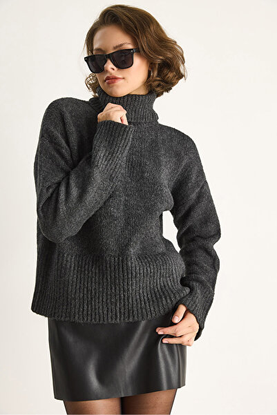 Bianco Lucci Women's Turtleneck Sweater 20251060