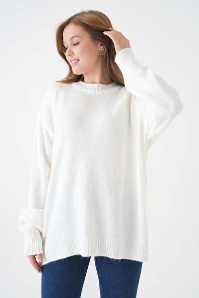 WOMAN VISION Women's Crew Neck Ecru Oversize Knit Sweater 4090