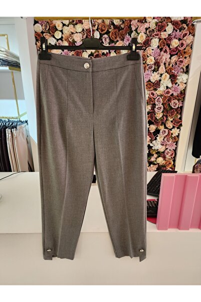 Yusuf Özdemir paça taşlı gri pantolon