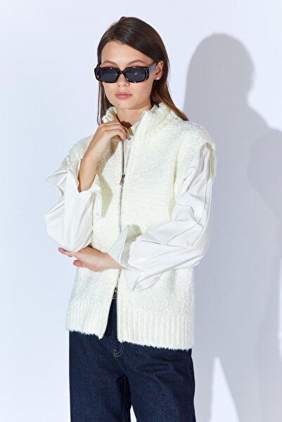 TENA Women's Ecru Zippered Boucle Vest