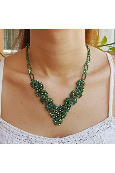 Handmade By HLY Abiye Tasarım El Örgüsü Yeşil Kristal Taş Detaylı Kolye
