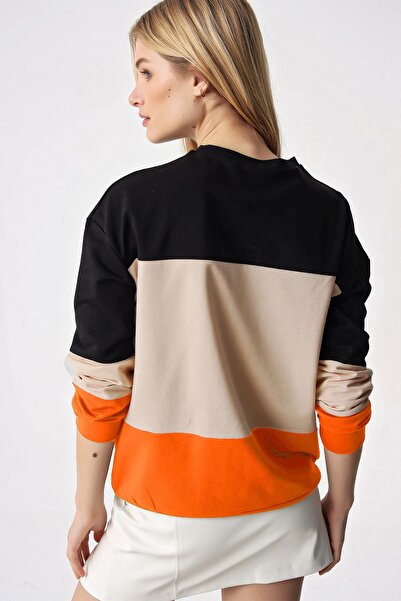 Trend Alaçatı Stili Sweatshirt - Mehrfarbig - Normal