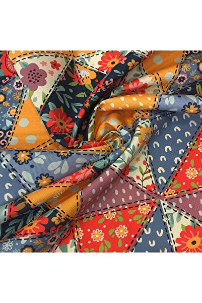 SUZANİ Üçgen Kırkyama Desenli Dijital Baskılı Kumaş Kms-1247