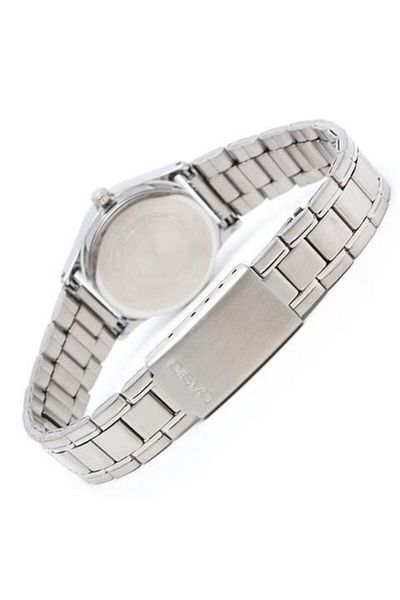 Casio Women's Wristwatch LTP-V002D-1BUDF