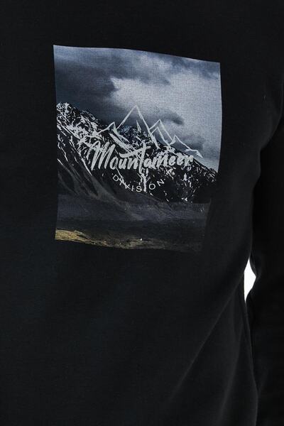 ENQUE Men's Loose Winter Printed Crew Neck Black Sweatshirt
