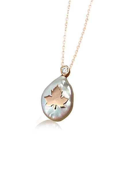 Silver And Silver Kadın 925 Ayar Gümüş Doğal İnci Çınar Yapraklı Kolye DGLINC...