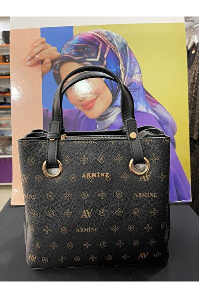 Armine Надруковано 247 кантів