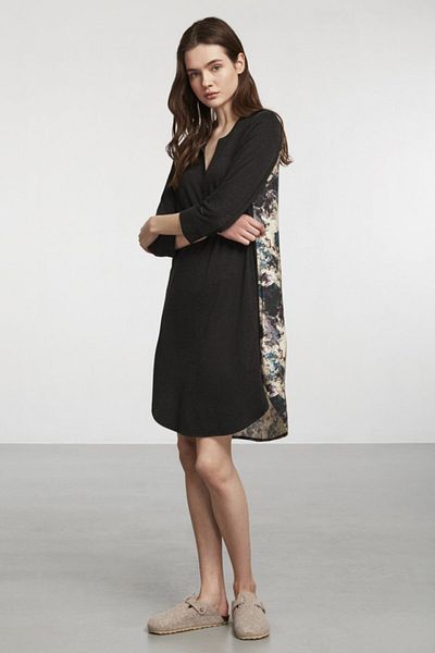 Penyemood Rochie neagră tricotată cu decolteu în V