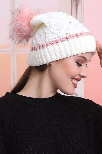 Deafox Cream Colored Folded Stone Detail Beret
