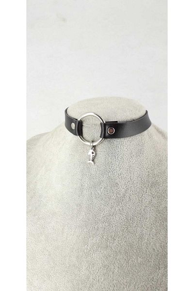 Fugusugu Fishbone Choker