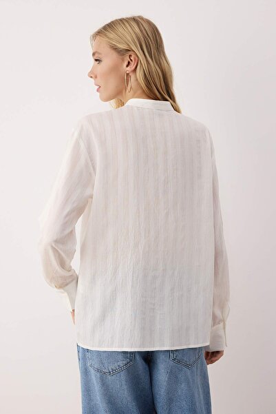 Trendyol Collection Bílá tkaná košile s mašlí TWOAW26GO00079