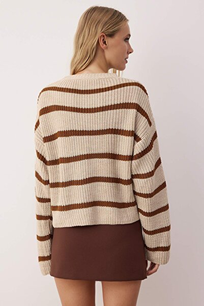 Trendyol Collection Stone Crop Basic pruhovaný úpletový svetr TWOAW23KZ00390