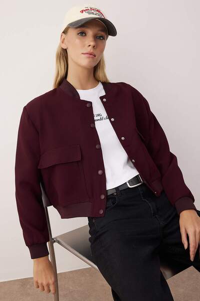 Trendyol Collection Jachetă premium din material textil, tip bomber, roșu claret TWOAW24CE00047