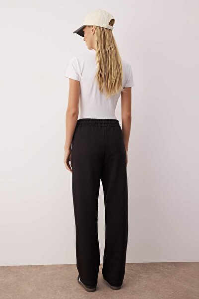 Trendyol Collection Black-Grey Melange 2 Pack Knitted Sweatpants Twoaw26Ea00013