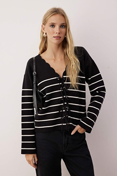 Trendyol Collection Black Striped V-Neck Ribbon Tie-Up Detail Premium Yarn/Special Yarn Knitwear Cardigan Twoaw26Hi00072
