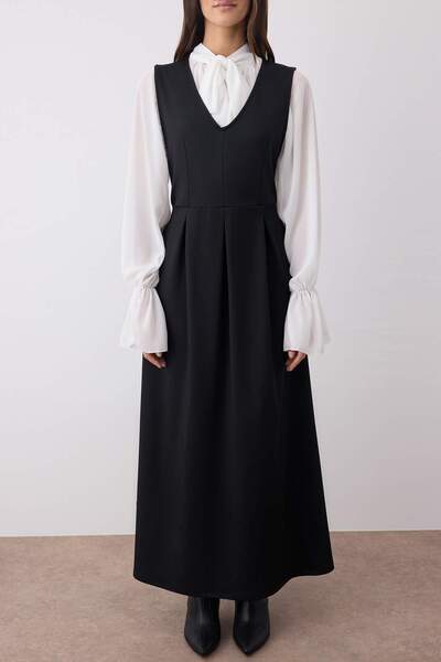 Trendyol Modest Černé pletené šaty bez rukávů bez podšívky pro potápěče/Scuba TCTAW26EB00030