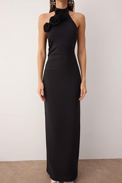 Trendyol Collection Černá růže Detailně tkané dlouhé elegantní večerní šaty Noční promoce TPRSS24AE00011