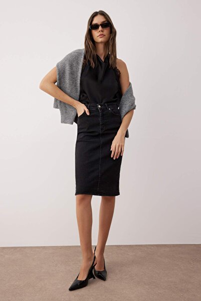 Trendyol Collection Чорна джинсова спідниця міді-олівець з високою талією TWOSS21ET0297