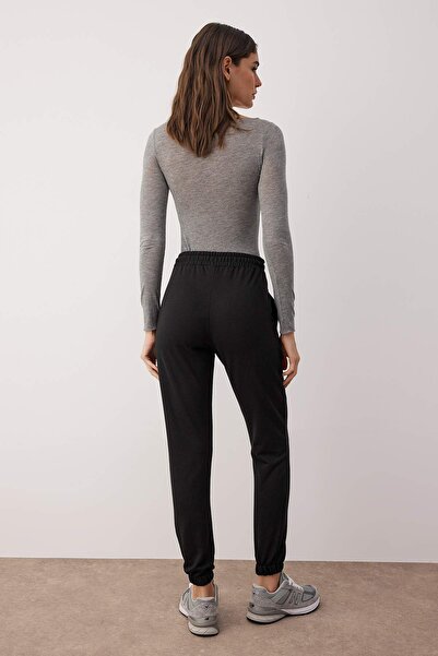 Trendyol Collection Μαύρο Basic Jogger Λεπτό Πλεκτό Παντελόνι Φούτερ TWOAW21EA0194