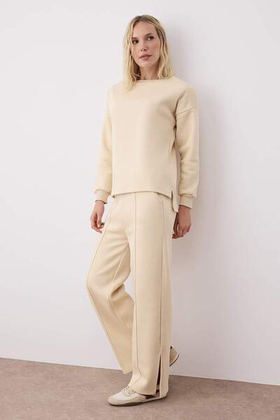 Trendyol Collection Кам'яний велосипедний комір Oversize/широкий крій верх Wide Leg нижня частина з трикотажу - верхній комплект TWOAW26AU00080