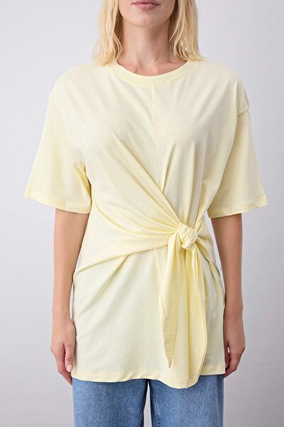 Trendyol Collection Yellow 100% Cotton Tie-Up Detail Crew Neck Short Sleeve Knitted Blouse Twoss25Bz00607