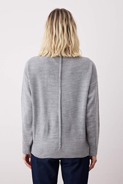 Trendyol Collection Gray Shirt Garnished Detailed Wide Fit Knitwear Sweater Twoaw26Kz00169
