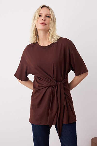 Trendyol Collection Brown 100% Cotton Tie-Up Detail Crew Neck Short Sleeve Knitted Blouse Twoss25Bz00607
