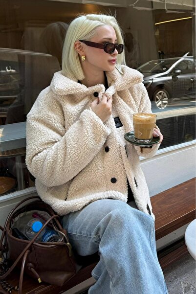 Madmext Μπεζ δερμάτινο λεπτομερές γυναικείο βελούδινο παλτό Mg2485