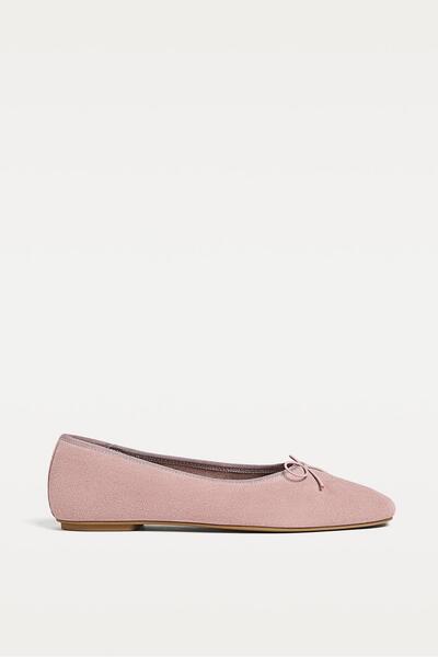 Stradivarius Split suede ballet flats with bow