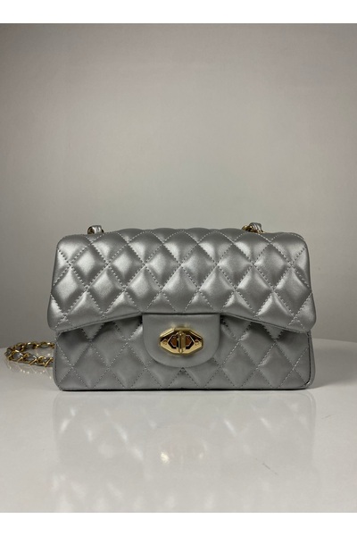 BK Bags & Accessories Quilted Knitted Chain Women's Hand and Shoulder Bag