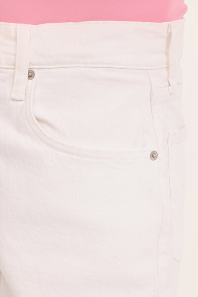 Tommy Hilfiger MOM UH SHORT BH6192 Ekru Kadın Şort