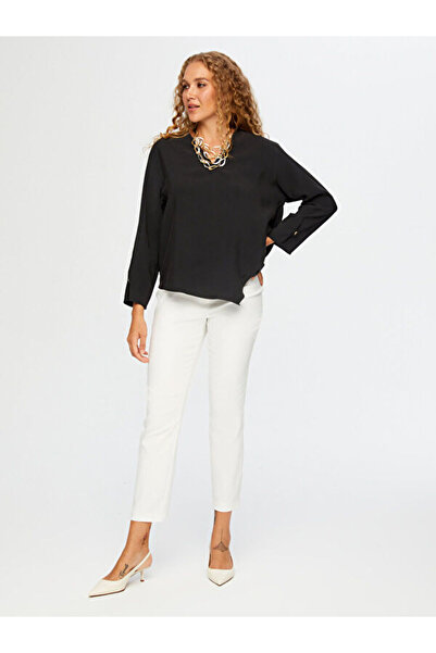 Faik Sönmez Kolları Düğmeli V Yaka Modallı Bluz W26BLZ010