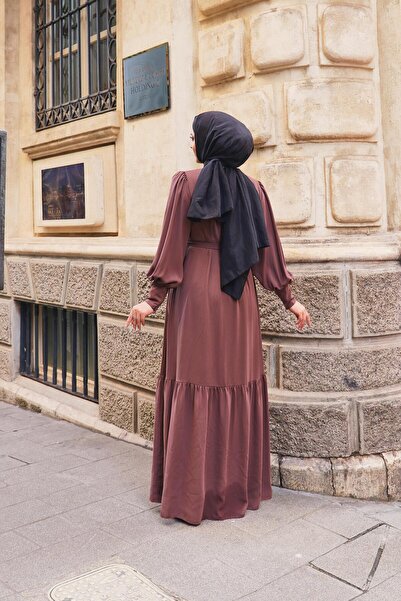 Berel Moda Φούστα Balan με βολάν με λεπτομέρεια Crepe Sena Ferace Dark Mink