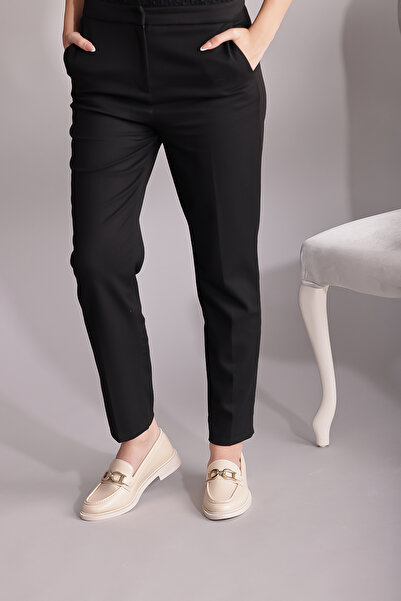 ermin Krem Kadın Loafer Makosen Zincir Detaylı Rahat Günlük Ayakkabı Şık Klasik Model Yumuşak Taban