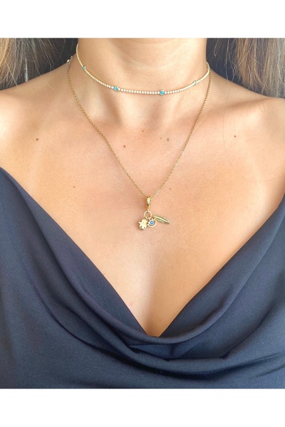 milayk Fatma Ana Eli Detaylı Minimal Figürlü Gold Çelik Kolye