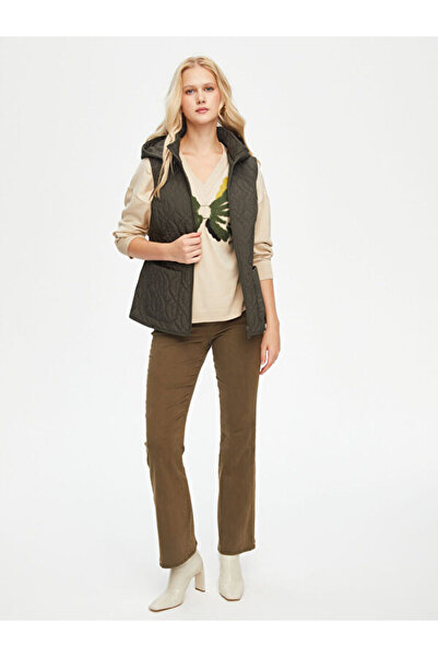 Faik Sönmez Patch Cep Detaylı Kapüşonlu Kapitone Yelek 69456