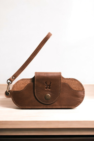 Modica Manila - Genuine Leather Eyewear Case |   Stylish and Durable Unisex Design with Hand Grip