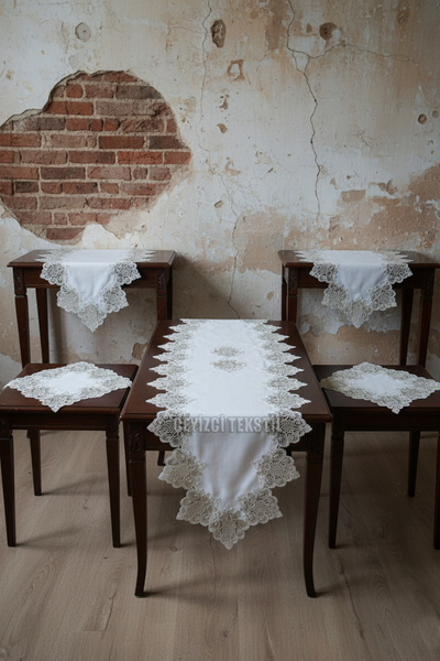 Çt Çeyizci Tekstil Velvet Living Room Set - 5 Piece Lacy Table Cover Runner Set