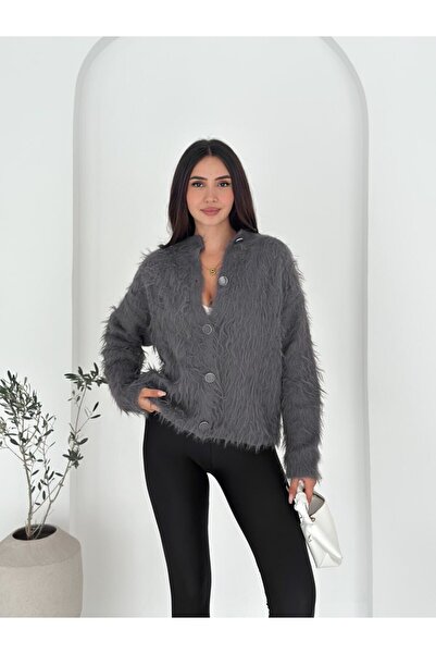 DONNA LISSA Buttoned Soft Beard Cardigan