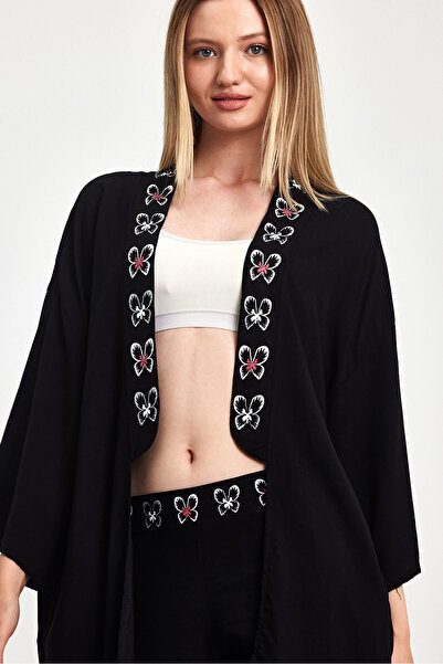 bacc Women's Maxi Length Black Fuchsia Embroidered Jacket and Pants Woven Viscon Top and Bottom Set Bcvl-251056