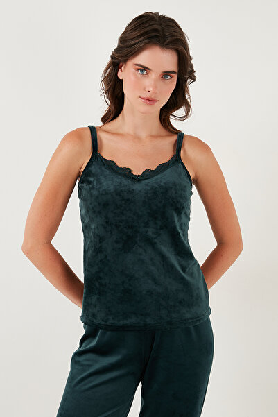 Lela Regular Fit Dantelli Yumuşak Dokulu Sabahlıklı Kadife Pijama Takımı PİJAMA TAKIMI 6095545