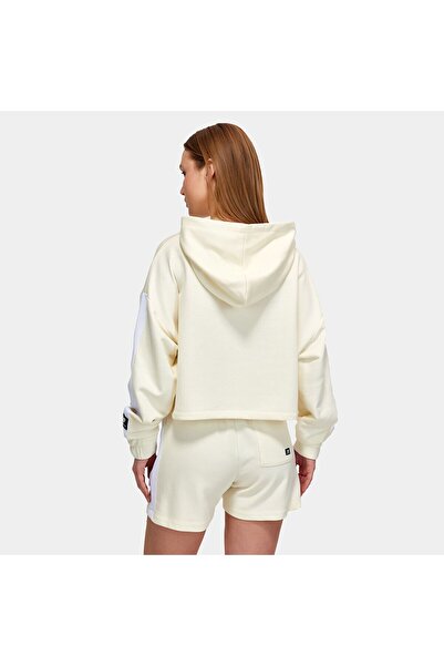 New Balance Women's White Sweatshirt - Wnh1420-sst