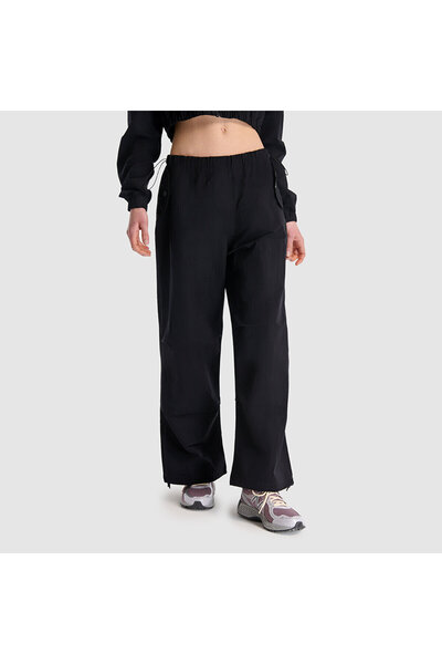 New Balance WNP1523 Μαύρο γυναικείο φούτερ