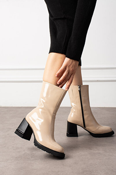 Güllü Shoes Γυναικείες μπότες με χοντρό τακούνι από δερμάτινο μπεζ ρυτιδωμένο – Χειμερινό κομψό μοντέλο